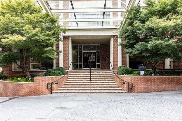 2626 Peachtree Road NW 706, Atlanta, GA 30305