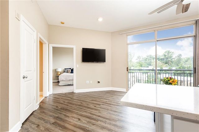 2626 Peachtree Road NW 706, Atlanta, GA 30305