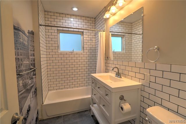 427 Hoyt Street, Buffalo, NY 14213
