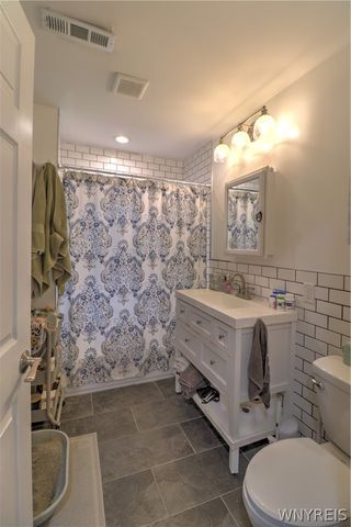 427 Hoyt Street, Buffalo, NY 14213