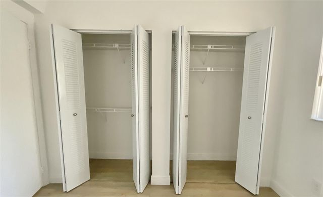 9517 Fontainebleau Boulevard 551-219, Miami, FL 33172