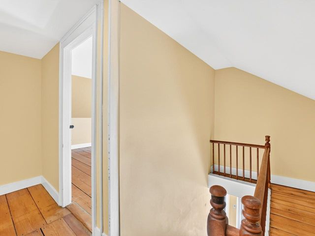 8 Dumas Road, Underhill, VT 05489