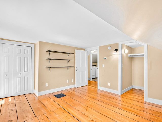 8 Dumas Road, Underhill, VT 05489