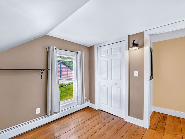 8 Dumas Road, Underhill, VT 05489
