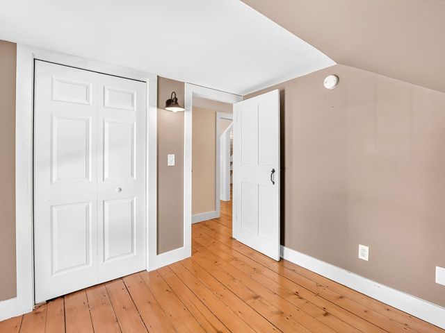 8 Dumas Road, Underhill, VT 05489
