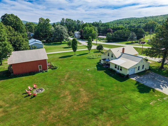 8 Dumas Road, Underhill, VT 05489