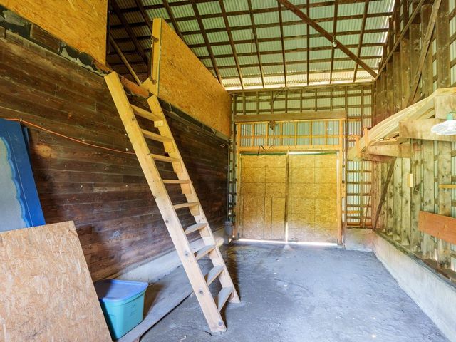 8 Dumas Road, Underhill, VT 05489