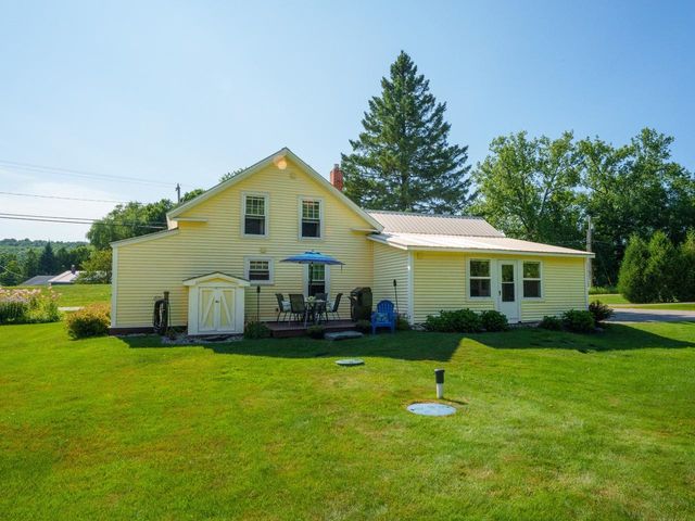 8 Dumas Road, Underhill, VT 05489