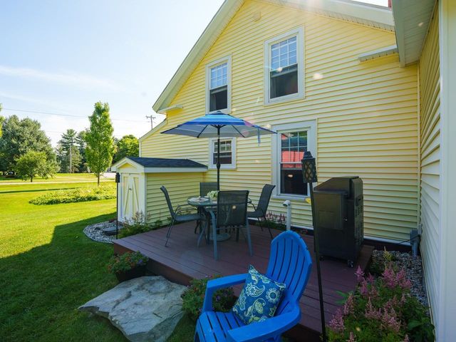 8 Dumas Road, Underhill, VT 05489