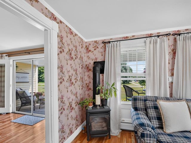 8 Dumas Road, Underhill, VT 05489