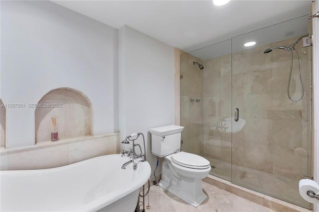 3500 Mystic Pointe Drive 1407, Aventura, FL 33180
