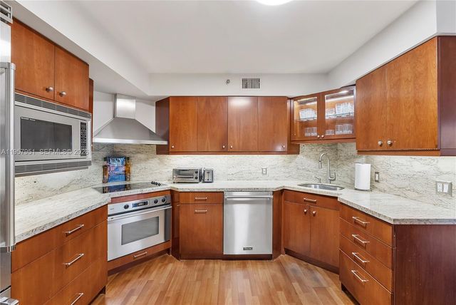 3500 Mystic Pointe Drive 1407, Aventura, FL 33180