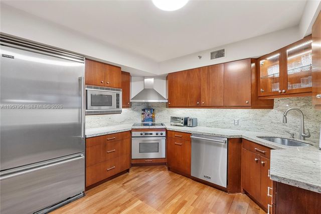 3500 Mystic Pointe Drive 1407, Aventura, FL 33180