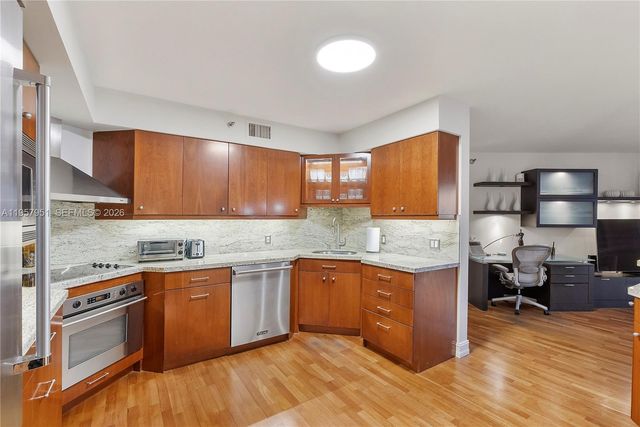 3500 Mystic Pointe Drive 1407, Aventura, FL 33180
