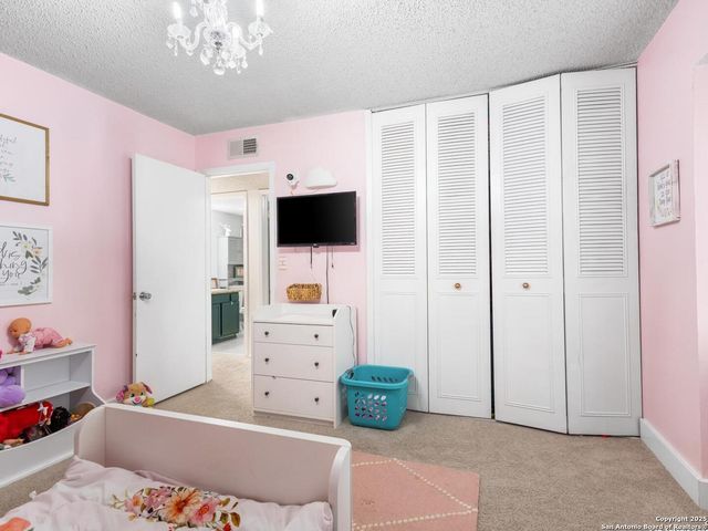 7906 Winsford, San Antonio, TX 78239