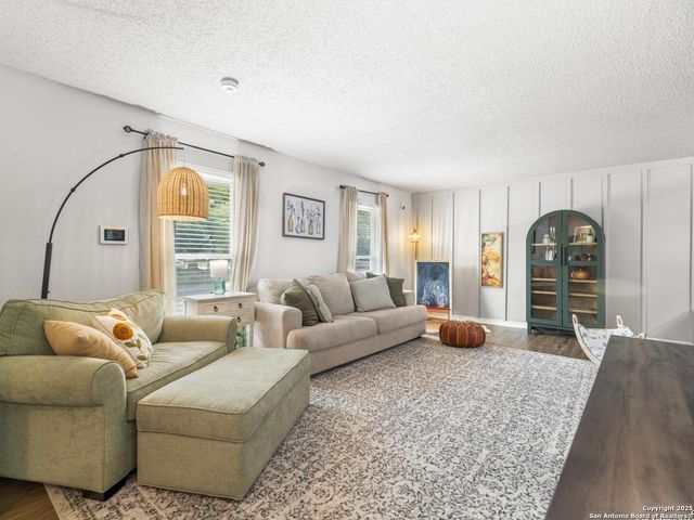 7906 Winsford, San Antonio, TX 78239