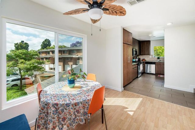 4239 Vista Del Rio Way 6, Oceanside, CA 92057