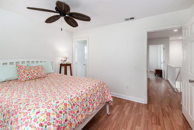 4239 Vista Del Rio Way 6, Oceanside, CA 92057