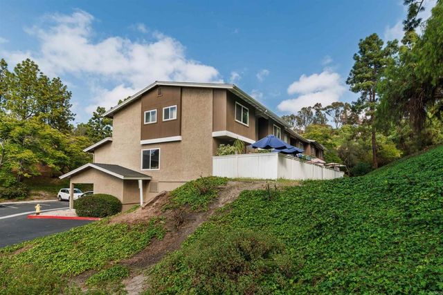 4239 Vista Del Rio Way 6, Oceanside, CA 92057