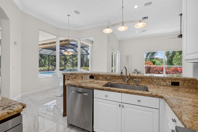 8055 Woodsmuir Drive, West Palm Beach, FL 33412