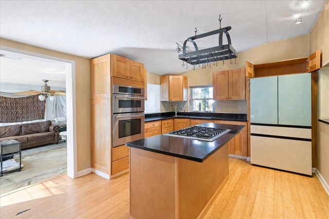 169 Brook Drive SW, Etna, OH 43068