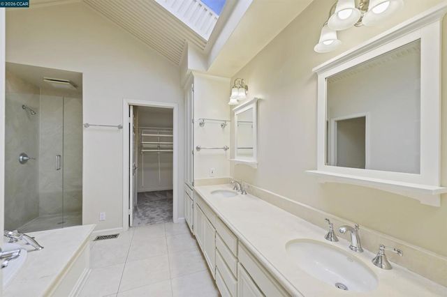 51 Deer Meadow Ln, Danville, CA 94506