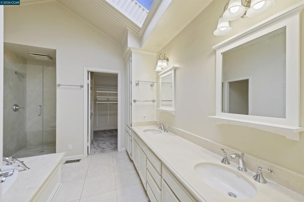 Image 20 of property listing at 51 Deer Meadow Ln, Danville, CA 94506