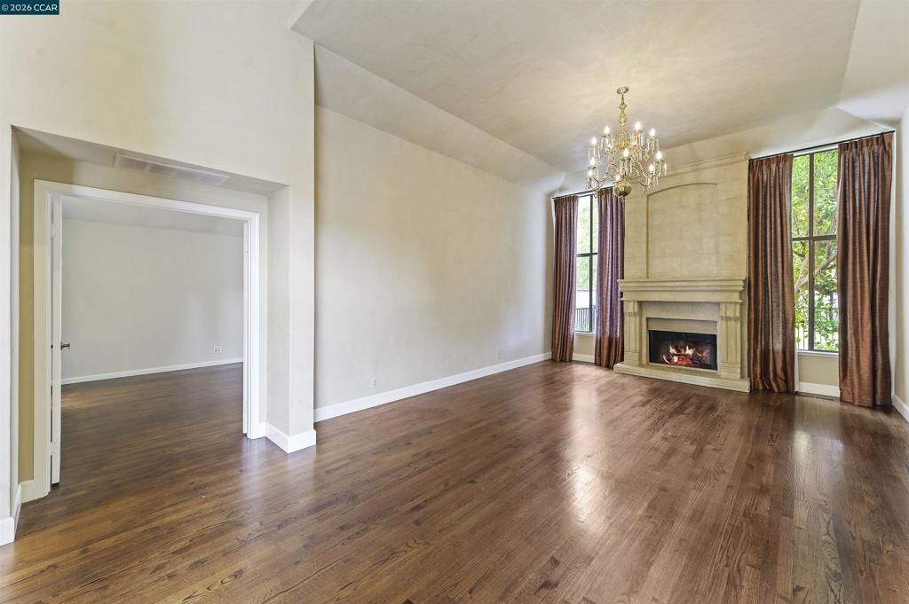 Image 7 of property listing at 51 Deer Meadow Ln, Danville, CA 94506