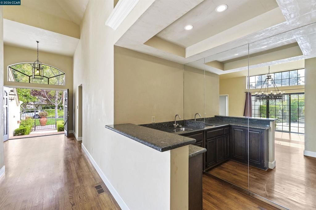 Image 8 of property listing at 51 Deer Meadow Ln, Danville, CA 94506