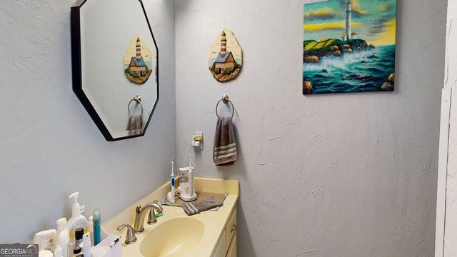 5788 Lost Grove Drive, Lilburn, GA 30047