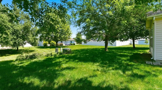 1075 Granary Court, Bluffton, IN 46714