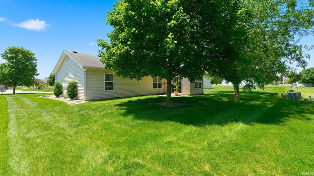 1075 Granary Court, Bluffton, IN 46714