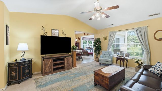 1075 Granary Court, Bluffton, IN 46714