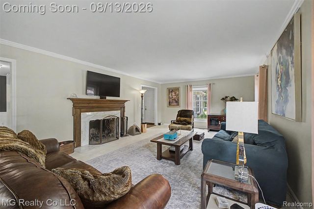 35565 Tall Pine Road, Farmington, MI 48335