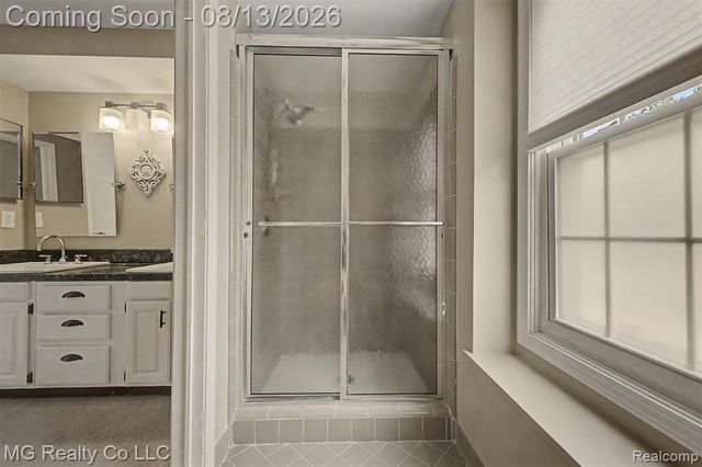 35565 Tall Pine Road, Farmington, MI 48335