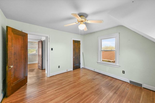 1022 Dixie Highway, Rossford, OH 43460