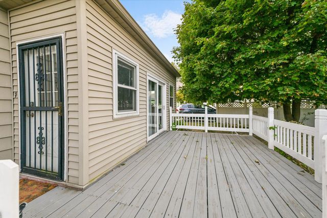 1022 Dixie Highway, Rossford, OH 43460