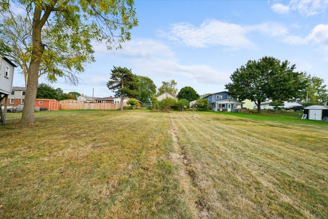 1022 Dixie Highway, Rossford, OH 43460