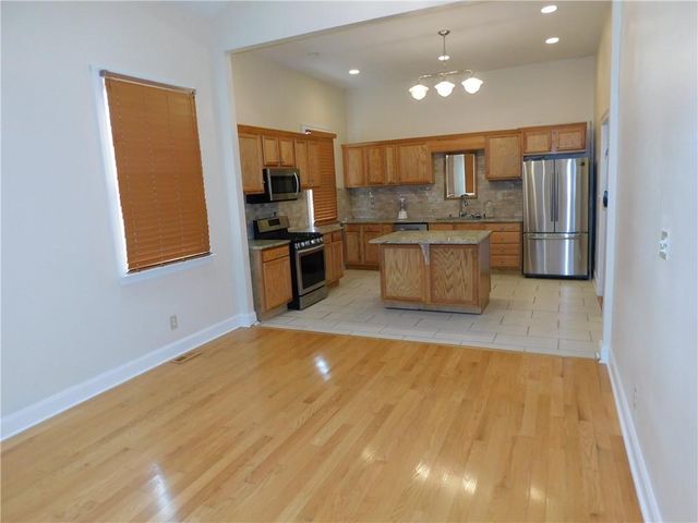 675 Grady Place SW, Atlanta, GA 30310