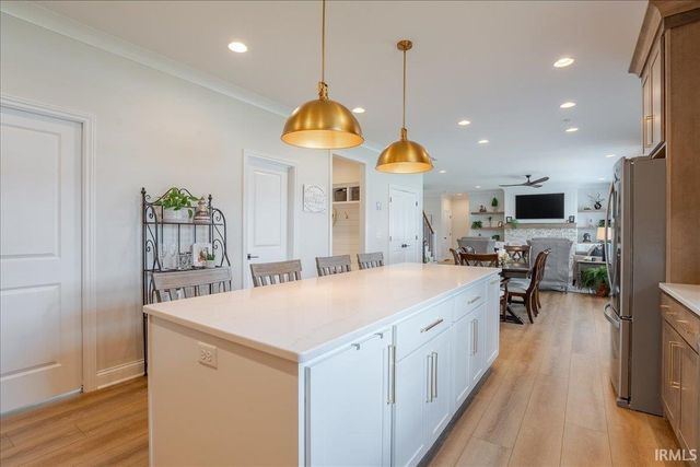 435 Westbriar Circle, Newburgh, IN 47630