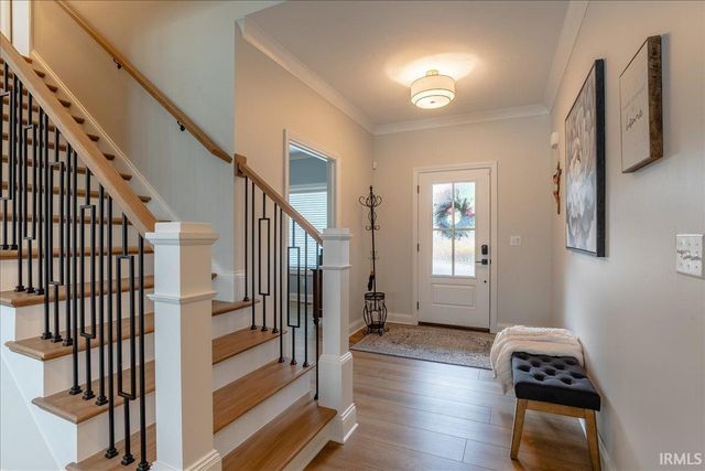 435 Westbriar Circle, Newburgh, IN 47630