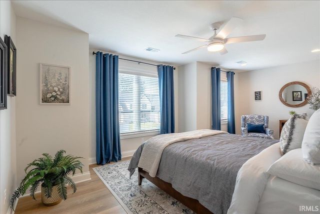 435 Westbriar Circle, Newburgh, IN 47630