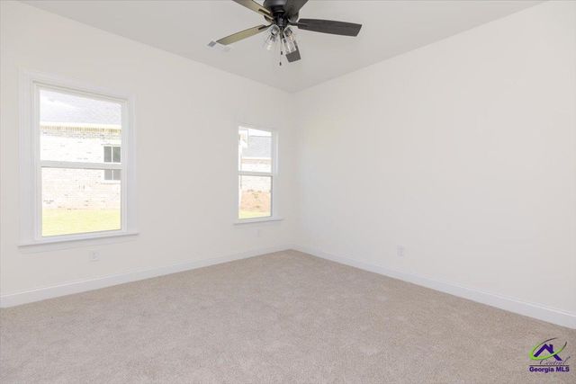 423 Cannon Point Drive, Bonaire, GA 31005
