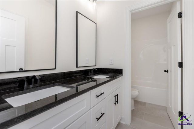423 Cannon Point Drive, Bonaire, GA 31005