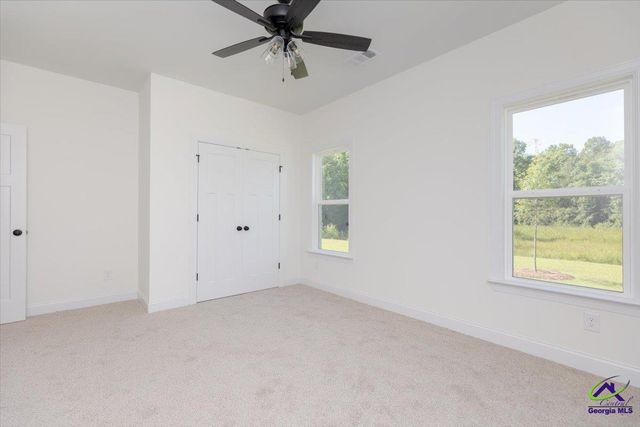 423 Cannon Point Drive, Bonaire, GA 31005