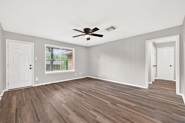 3318 Kentwood Drive, Spring, TX 77380