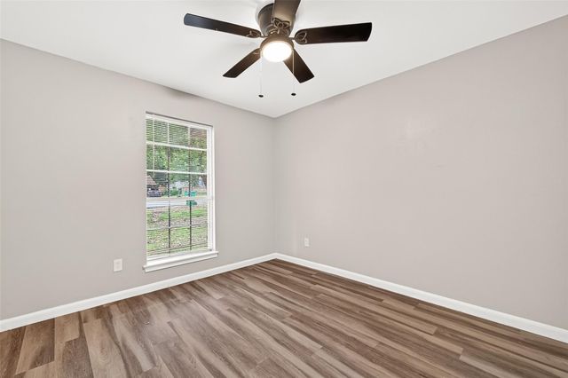 3318 Kentwood Drive, Spring, TX 77380