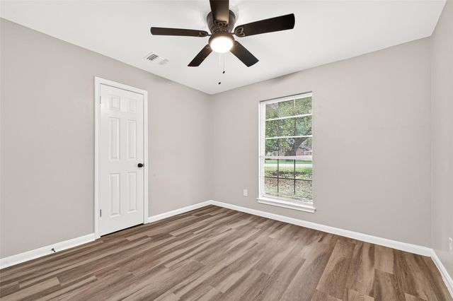 3318 Kentwood Drive, Spring, TX 77380