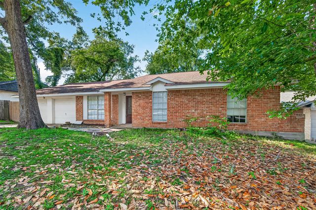 3318 Kentwood Drive, Spring, TX 77380