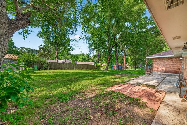 3318 Kentwood Drive, Spring, TX 77380